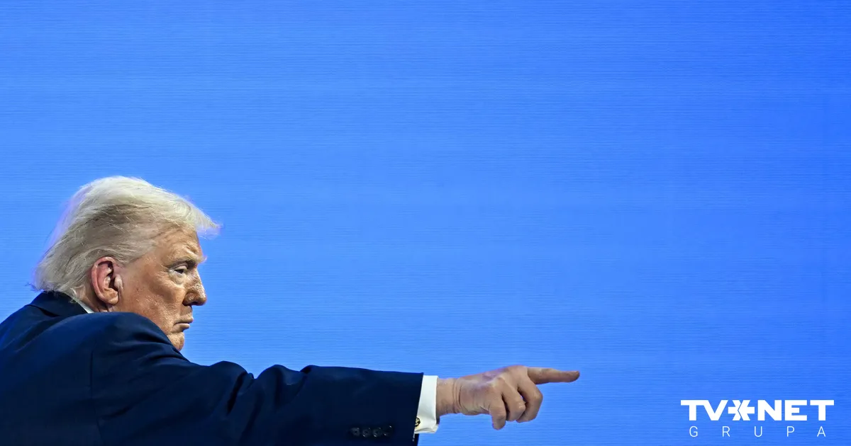 Tramps paziņo, ka ar NATO panācis "vienošanās koncepciju" par Grenlandi. Atceļ tarifu draudus Eiropai