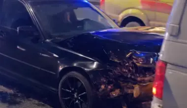 Policija pati radīja bīstamo situāciju uz Salu tilta? Kāpēc likumsargi riskēja ar dzīvību viena pārkāpēja dēļ? VIDEO