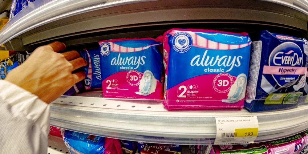 Pašapkalpošanās kases palielinājušas sensitīvu preču pārdošanu