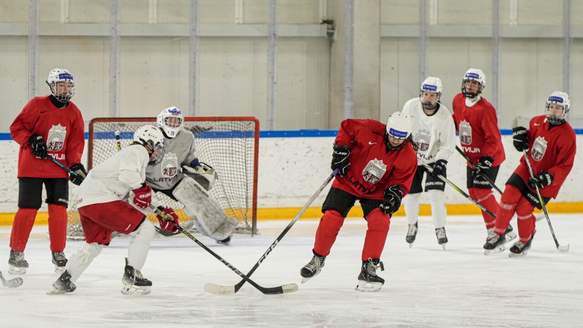 Latvijas U18 hokejistēm ļoti sāpīgs klupiens pret korejietēm – Hokejs – Sportacentrs.com