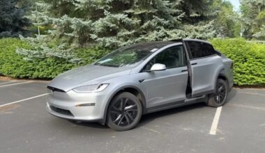 "Tesla" oficiāli  Igaunijā un Latvijā reģistrē meitas uzņēmumu
