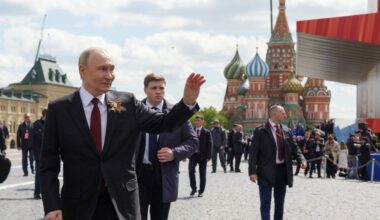 MI6 bijušais vadītājs ir pārliecināts – Putins cenšas noslēpt kādu ļoti būtisku faktu…