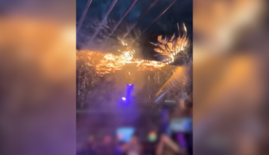 vai bāra vadītāja pameta degošo ēku ar skaidras naudas kasi?