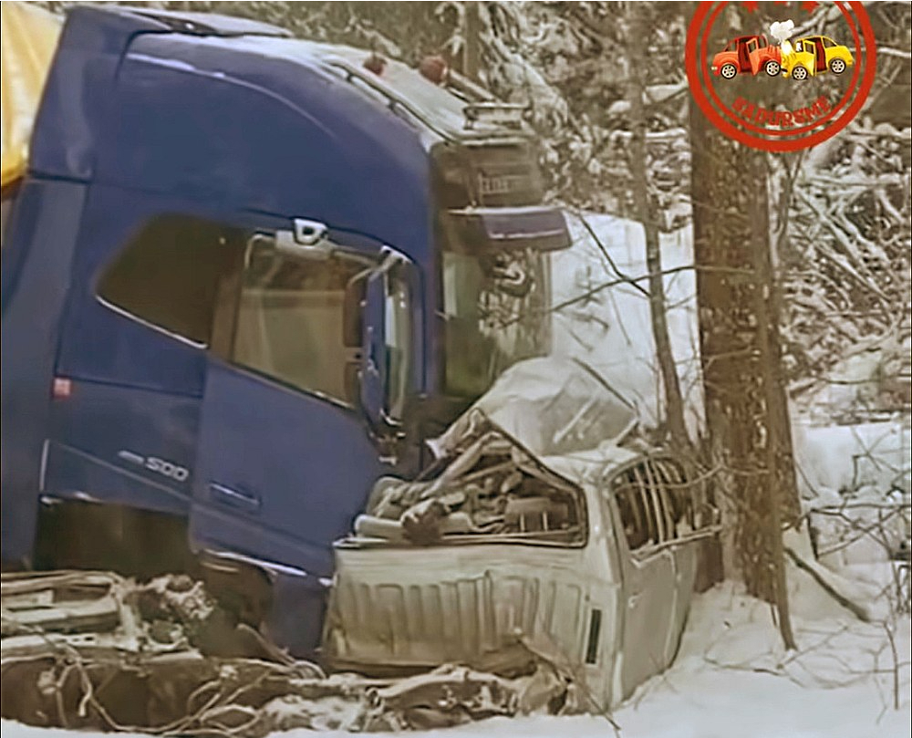 Traģiska avārija paņem trīs vīriešu dzīvības