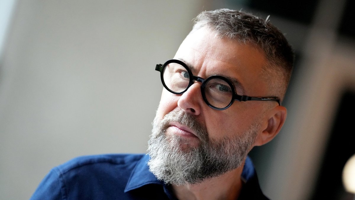 Dailes teātrī sūdzības par vadības komunikācijas kultūru; atvainošanos pieprasa gaismu māksliniece