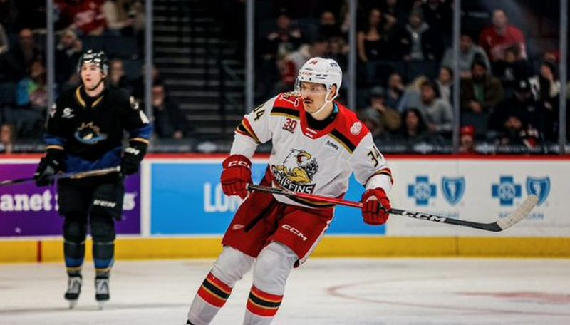 Tralmakam vārti AHL mačā, komandai rets zaudējums – Hokejs – Sportacentrs.com