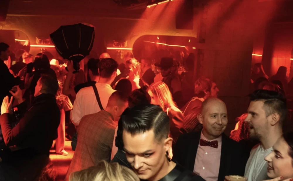 Pārdošanā izlikts viens no leģendārākajiem Rīgas naktsklubiem. FOTO