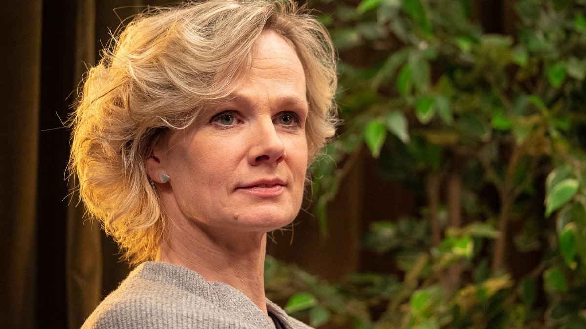 Arī Valmieras drāmas teātris šogad savilks jostu