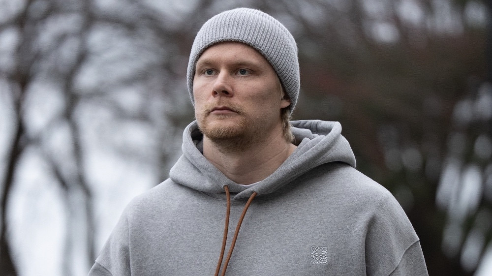 "Flyers" galvenais treneris neizslēdz iespēju, ka Ābols šosezon vēl spēlēs – Hokejs – Sportacentrs.com