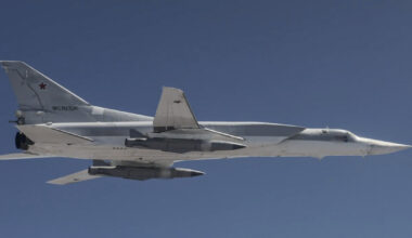 Krievija uzbrukusi Ukrainai ar 25 raķetēm un 293 droniem / Diena