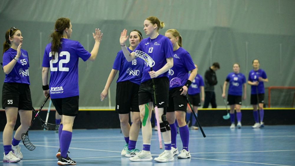 Spīdot izlases florbolistēm, NND/RJTC uzvar astoto maču pēc kārtas – Florbols – Sportacentrs.com