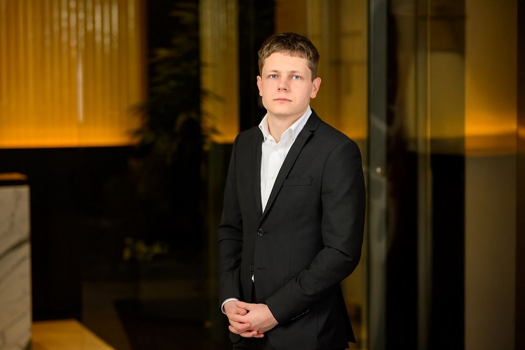 2025. gads finanšu tirgos kā amerikāņu kalniņu brauciens. Cik bedrains būs 2026. gads? :: Dienas Bizness