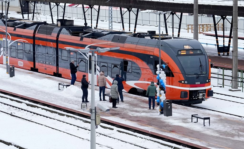 Elron līdz gada beigām plāno nodrošināt divus reisus dienā maršrutā starp Tartu un Rīgu :: Dienas Bizness