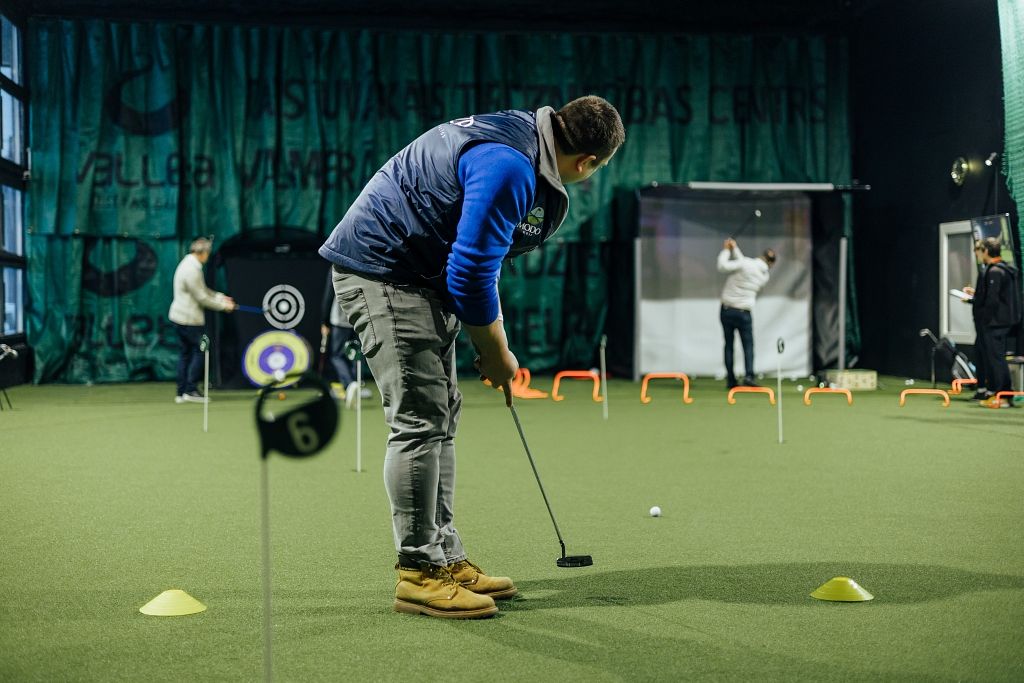 FOTO: Valmierā atklātas divas zemas īres maksas daudzdzīvokļu dzīvojamās mājas