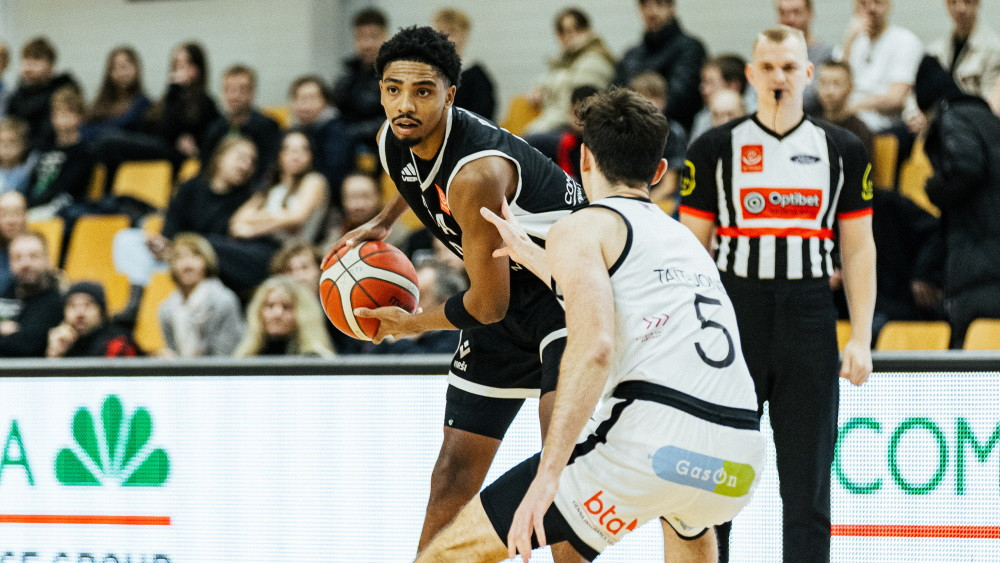 "VEF Rīga" kausa dominance briesmās, "Ogrei" jāaizber dziļa bedre pret "Ventspili" – Basketbols – Sportacentrs.com
