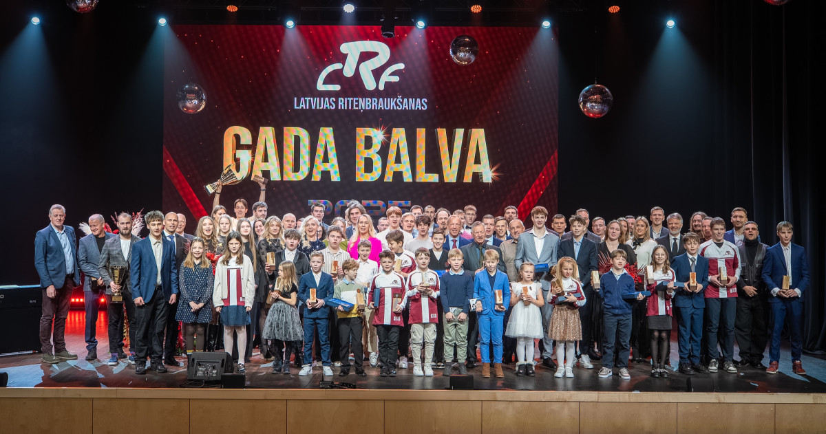 Skujiņš un Stūriška atzīti par Latvijas gada labākajiem riteņbraucējiem – Riteņbraukšana – Sportacentrs.com