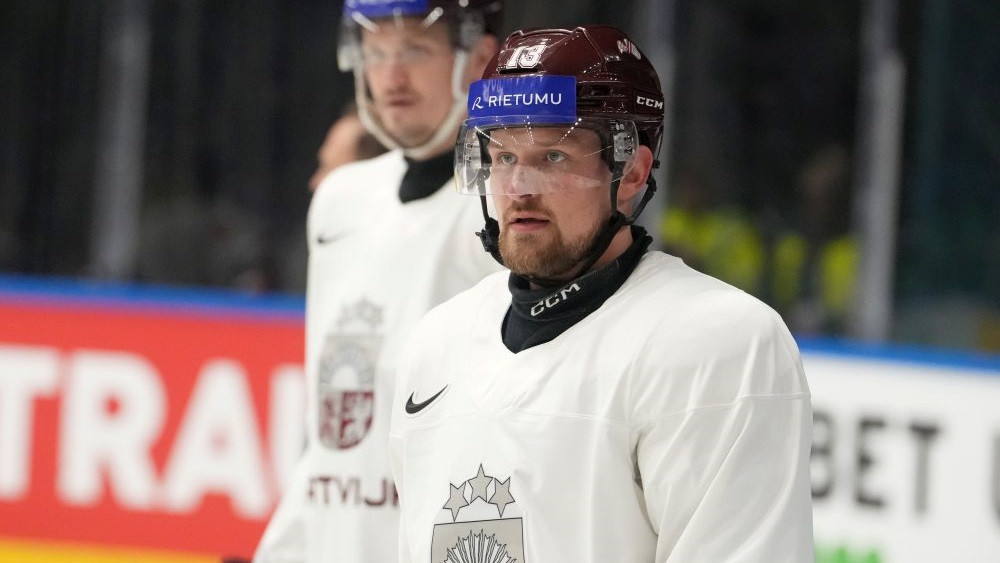 Vītoliņš savainotajam Ābolam aizstājēju atrod Slovākijā – Hokejs – Sportacentrs.com