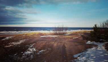 Trešdien Kurzemes piekrastē temperatūra pietuvosies nulle grādiem / Raksts