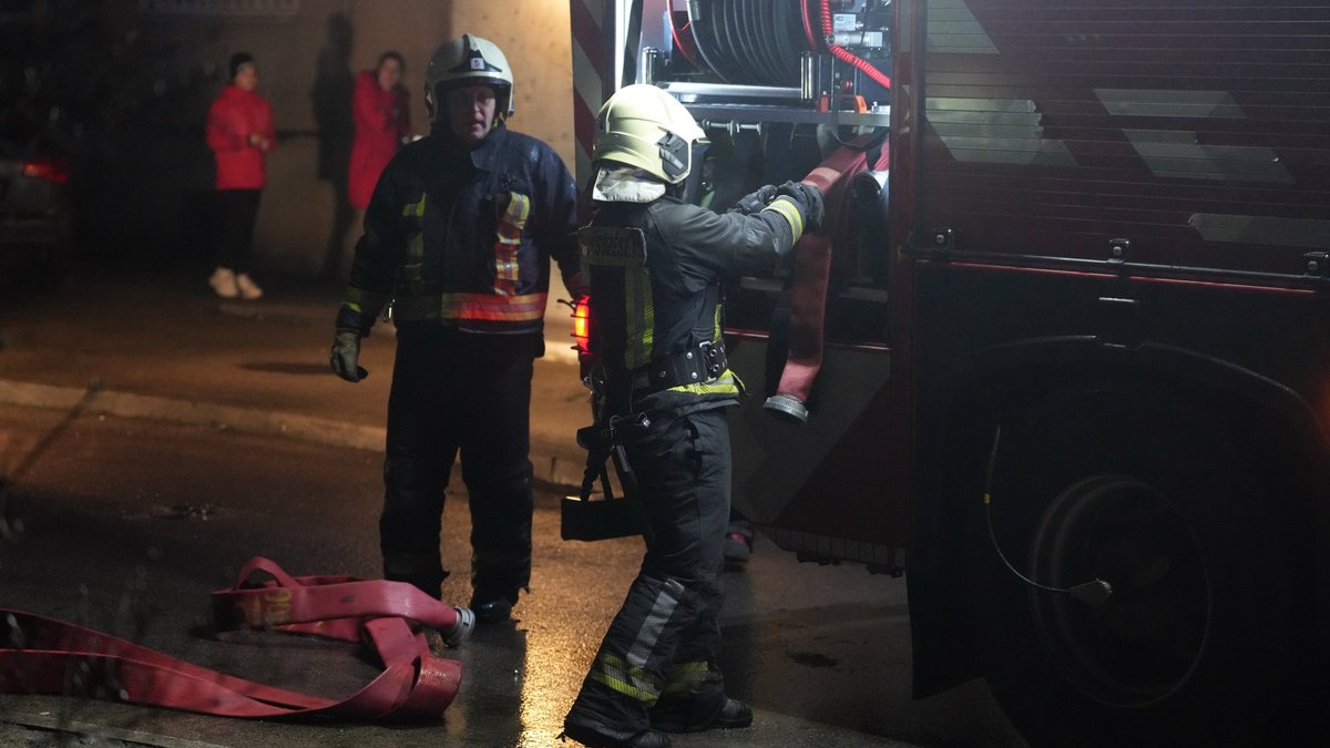 Stradiņa slimnīcā izcēlies ugunsgrēks, situācija tiekot kontrolēta