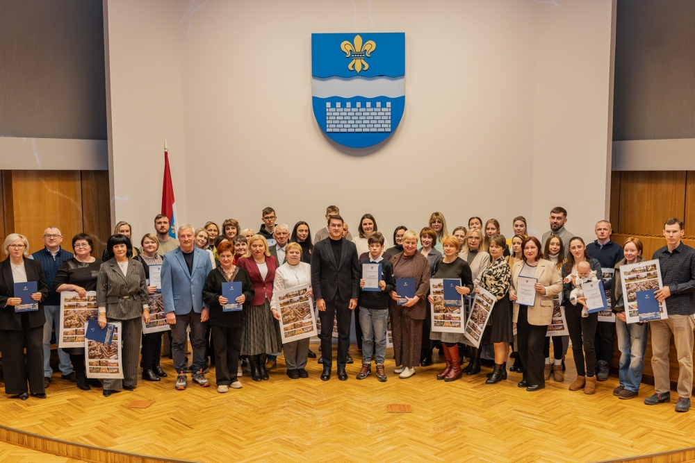 Daugavpils pašvaldība apsveikusi Ziemassvētku noformējuma konkursa uzvarētājus