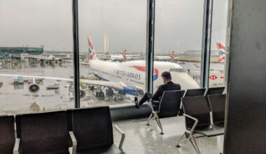 Kāpēc lidojumi uz Lielbritāniju kļūs dārgāki 2026. gadā?