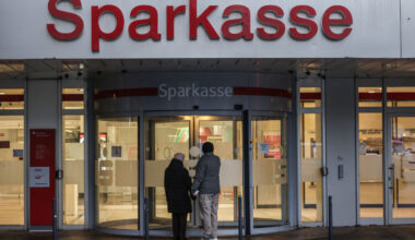 Rietumvācijā ir aplaupītas jau trīs bankas