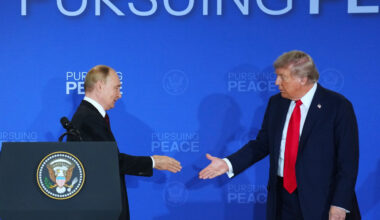 Tramps sagūsta Maduro: Vai Putins ir nākamais?