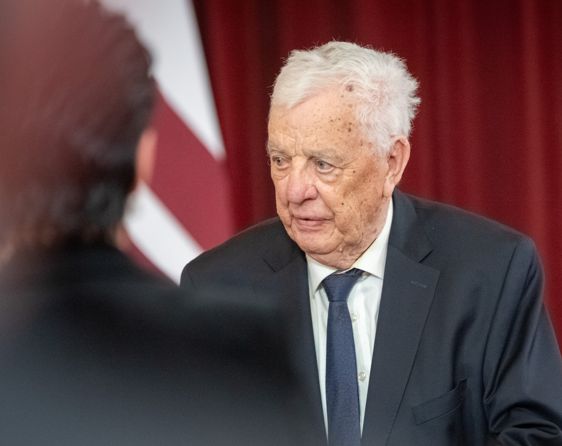 Raimonda Paula vārda izmantošana bez atļaujas