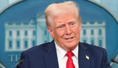 Tramps apņēmies vēl gadiem ilgi izmantot Venecuēlu