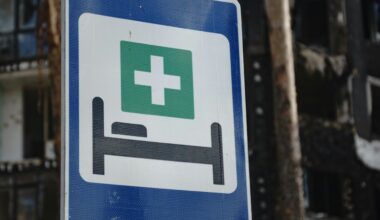 Mediji: Kadirovs ievietots slimnīcā nieru mazspējas dēļ