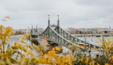 Ungārija piešķir politisko patvērumu Polijas eksministram Zjobro