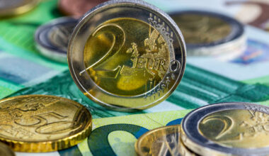 Latvijas četru lielāko banku klientiem pērn izkrāpti kopumā 12,22 miljoni eiro / Diena