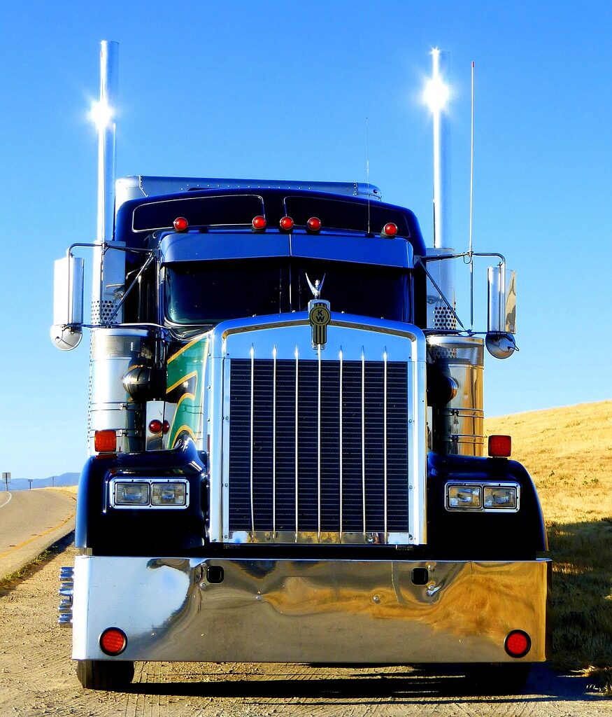 Kravas automašīnu vadītāji bloķē preču robežkontroles punktus