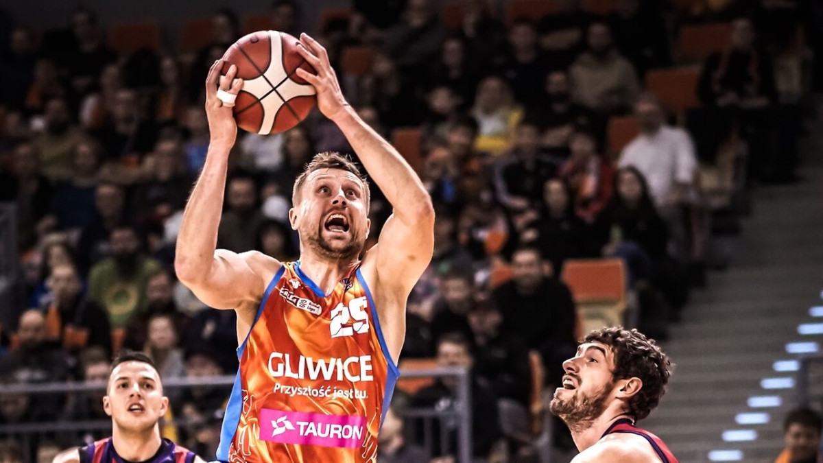 izlases vasaras nometnē savainojumu guvušais Laksa atradis jaunu klubu – Basketbols – Sportacentrs.com