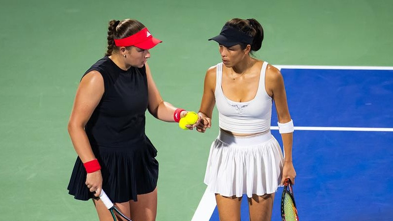 Viļņainā cīņā Ostapenko/Šei sasniedz Brisbenas "WTA 500" pusfinālu – Teniss – Sportacentrs.com