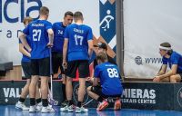 "SĀC" florbolisti zaudē svarīgā spēlē par iekļūšanu virslīgas izslēgšanas turnīrā