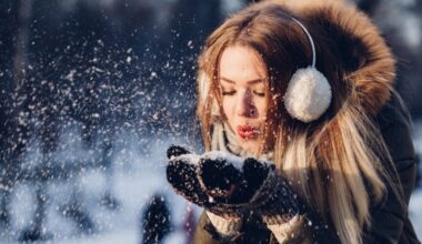 Jaunākā prognoze – piektdien stindzinošs vējš izraisīs sniegvilksni