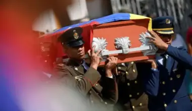 ASV iebrukumā Venecuēlā nogalināti vismaz 100 cilvēki, sagūstīts Maduro