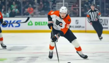 Ābols atzīmē rezultatīvu piespēli NHL spēlē, "Flyers" piekāpjas "Kraken"