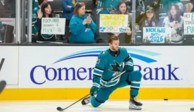 Aleksanders Barkovs pagarina līgumu ar "Florida Panthers" par 80 miljoniem dolāru