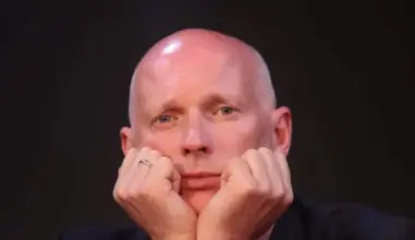 Alvis Hermanis pārsteidz ar jaunu politisko iniciatīvu pirms 2026. gada Saeimas vēlēšanām