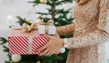 Aptauja atklāj: ko latvieši dara ar dāvanām, kas nav iepatikušās