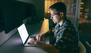 Beļģu izstrādātājs 24 stundās radījis jaunu programmēšanas valodu, nepierakstot nevienu kodu rindiņu