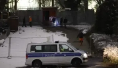 Berlīne atgūstas pēc sabotāžas: desmitiem tūkstošu mājsaimniecību atjaunota elektroapgāde