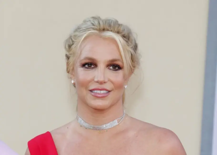 Britnija Spīrsa asi komentē ģimenes Ziemassvētkus, kurās nepiedalījās