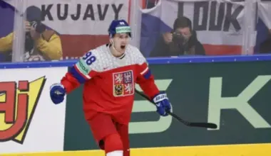 Čehijas hokeja izlase 2026. gada olimpiskajām spēlēm gatavosies ar NHL zvaigznēm Pastrņāku un Nečasu sastāvā