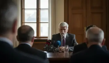 Čehijas prezidents Petrs Pavels pauž bažas par spīkera Okamuras pret Ukrainu vērstajiem izteikumiem