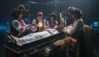 Dāvja Sīmaņa jaunā filma "Frankenšteins 2.0" pēta cilvēces alkas pēc nemirstības