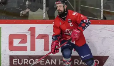 Edijs Brahmanis no "Prizmas" atzīts par "Optibet" Hokeja līgas decembra vērtīgāko spēlētāju