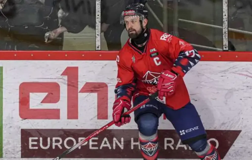 Edijs Brahmanis no "Prizmas" atzīts par "Optibet" Hokeja līgas decembra vērtīgāko spēlētāju